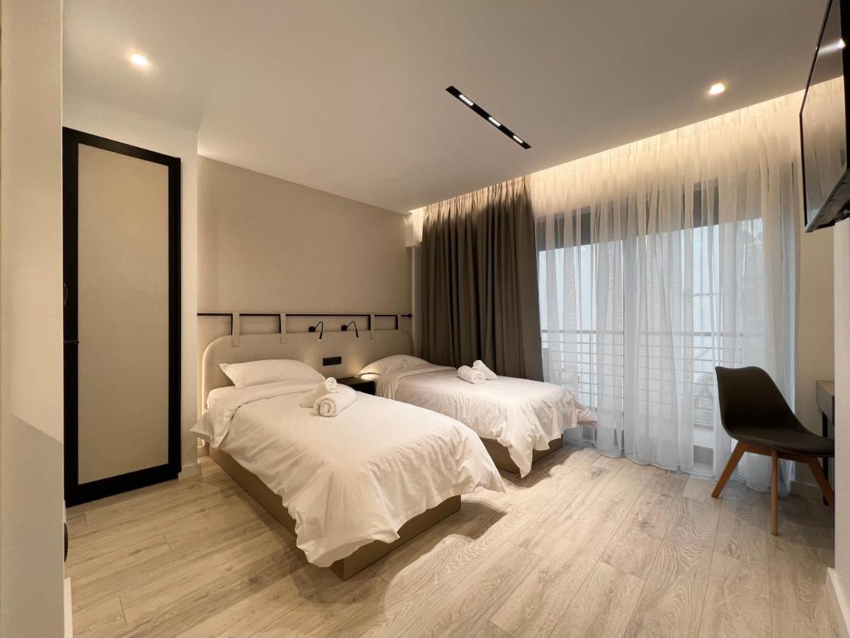 Icon Urban Living Aparthotel Thessaloniki Exterior photo